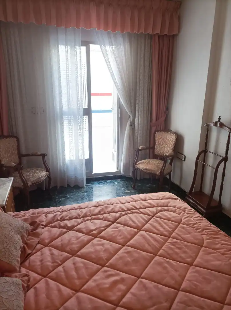 Habitación de Piso en venta en Valencia con Terraza y Balcón