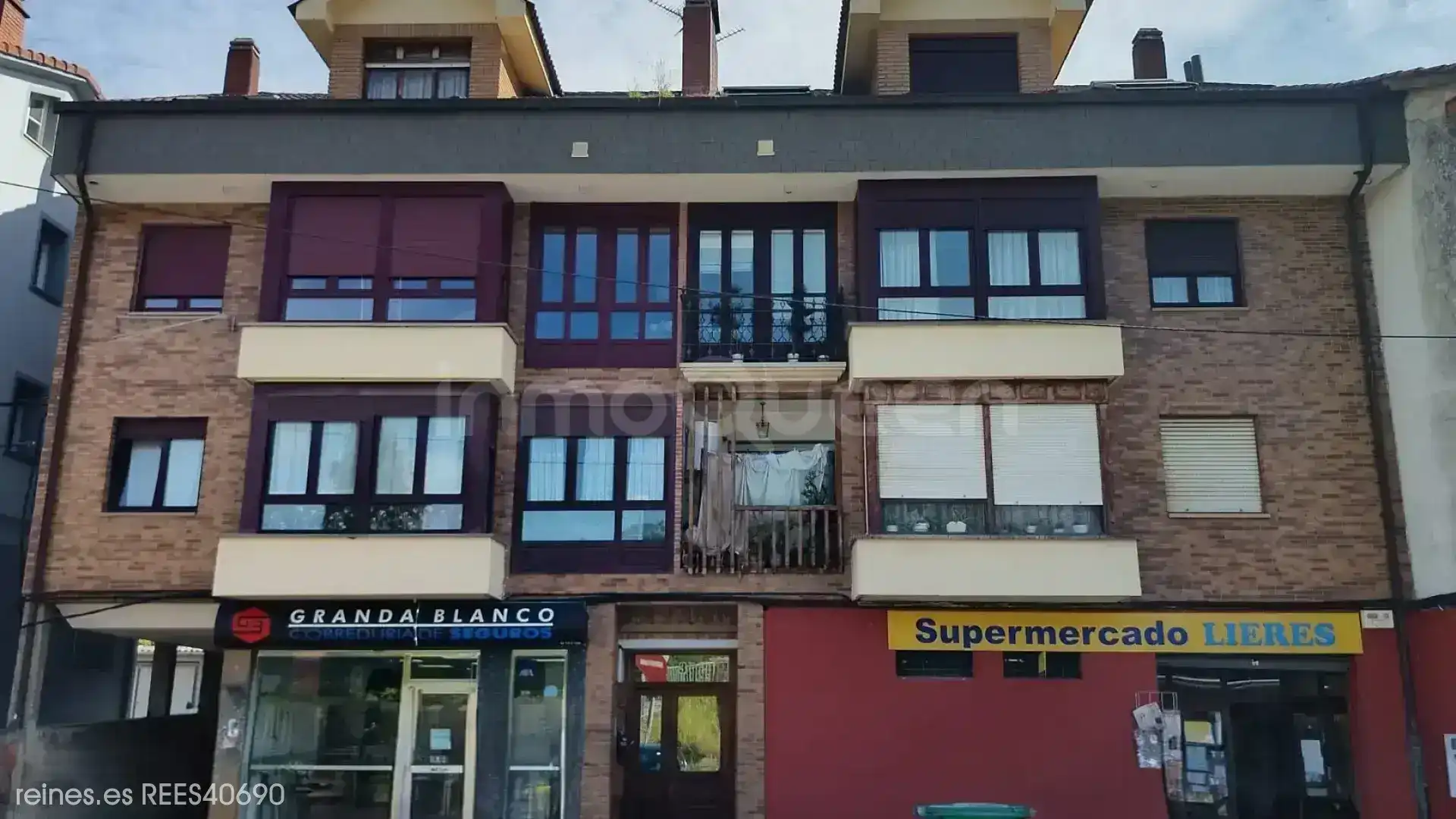 Vista exterior de Piso en venta en Siero con Calefacción y Amueblado