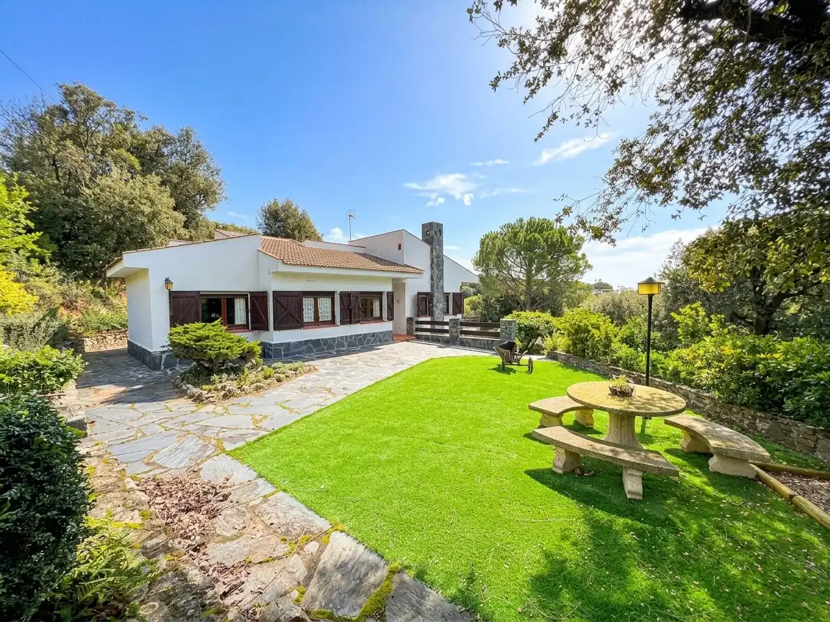 Maison avec jardin à vendre à Sant Pere de Vilamajor