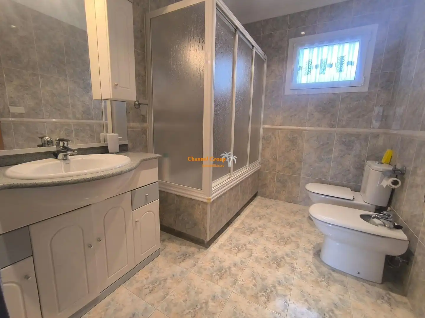 Baño de Casa o chalet en venta en Elche / Elx con Aire acondicionado, Jardín privado y Balcón