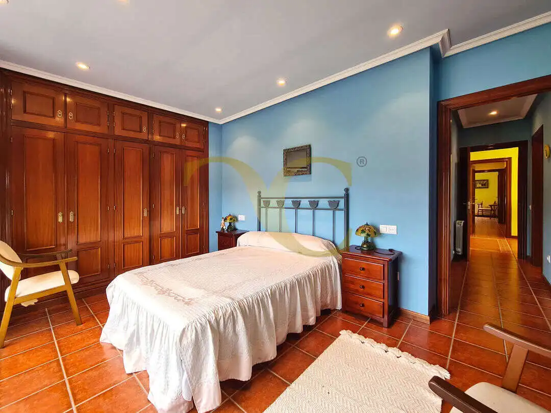 Habitación de Casa o chalet en venta en Gijón  con Calefacción, Jardín privado y Terraza