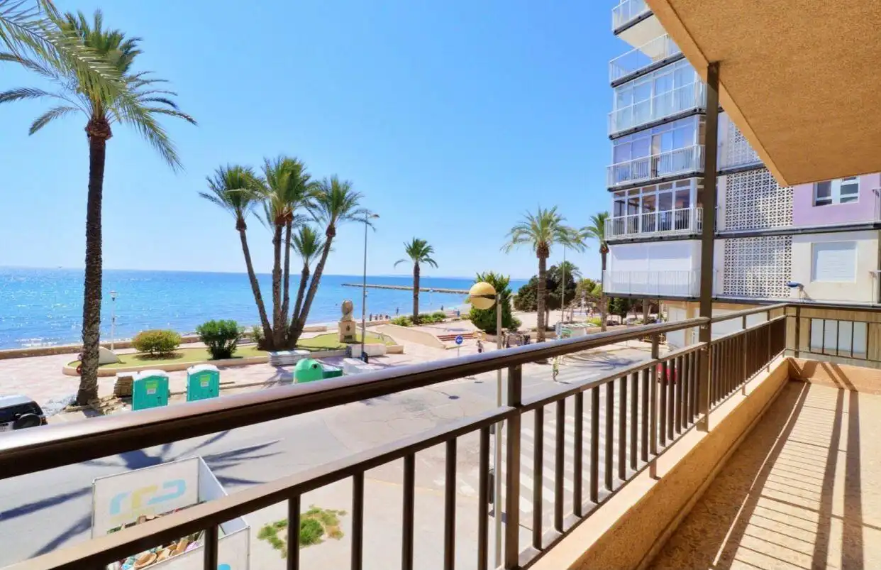 Flat with terrace to rent in Santa Pola ciudad, imagen 2