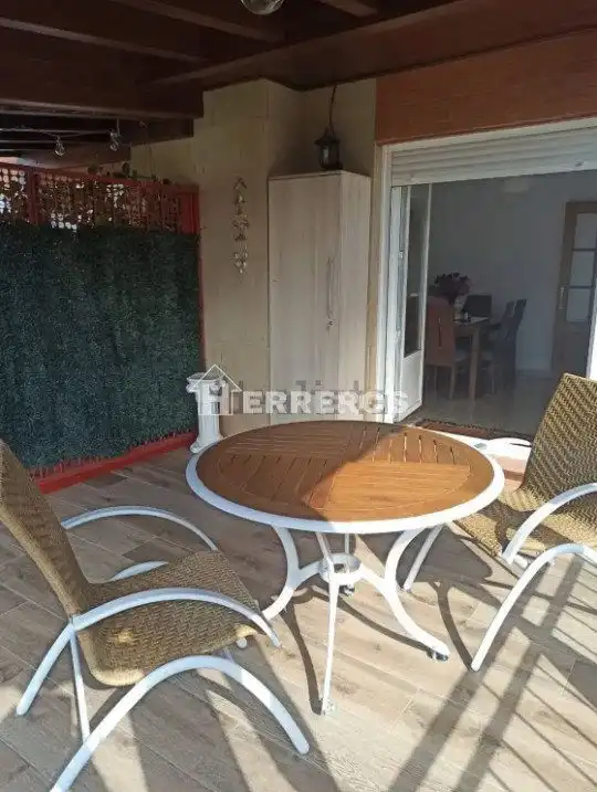 Terrassa de Casa adosada en venda en Alesanco amb Calefacció, Parquet i Terrassa