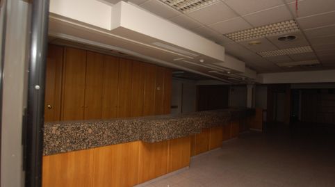 LOCAL COMERCIAL a IGUALADA a la zona del BARRI DE MONTSERRAT, imatge 2