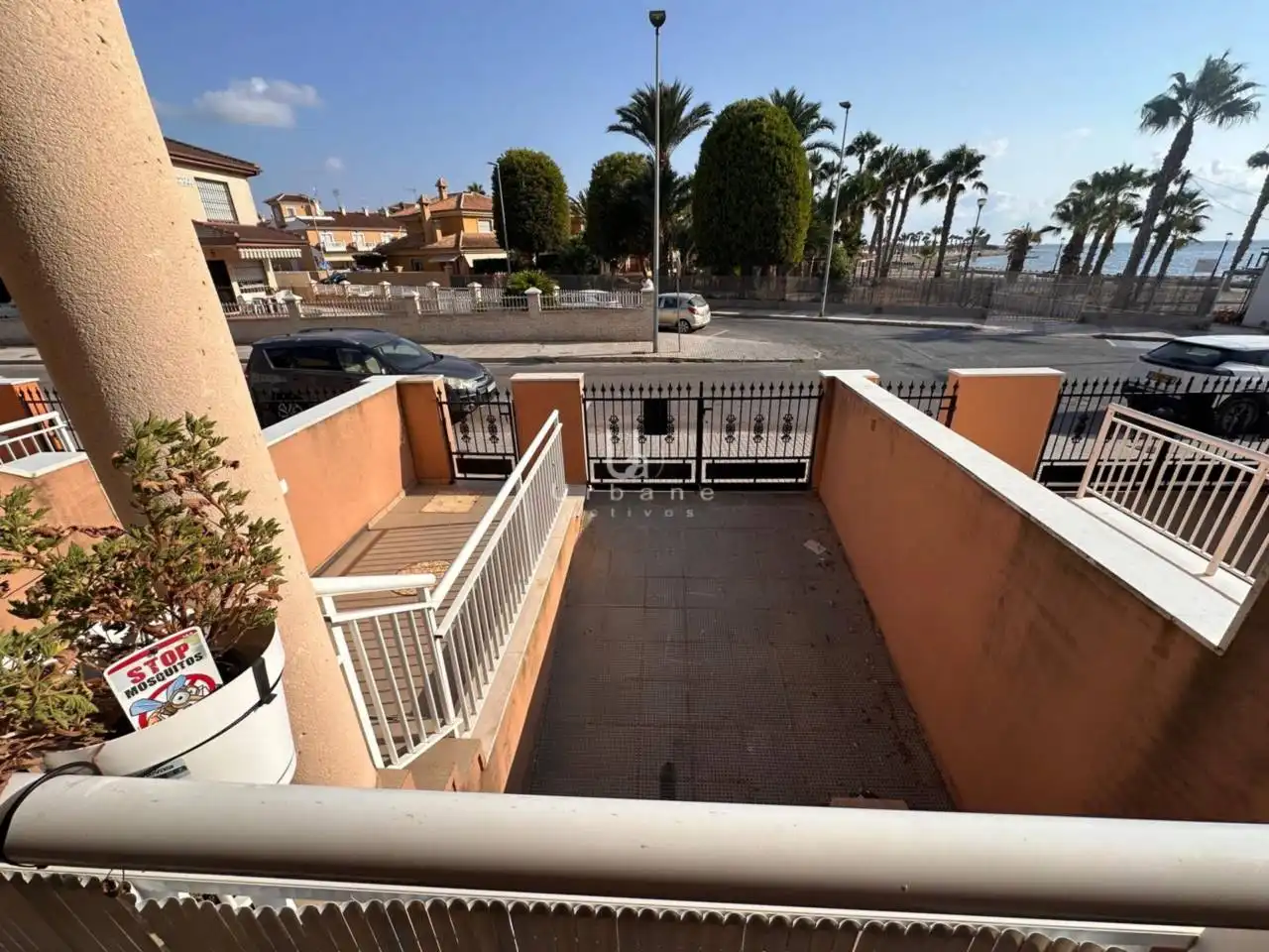 Adossat amb jardí en venda a Calle Pintor Inocencio Medina Vera 9, imagen 16
