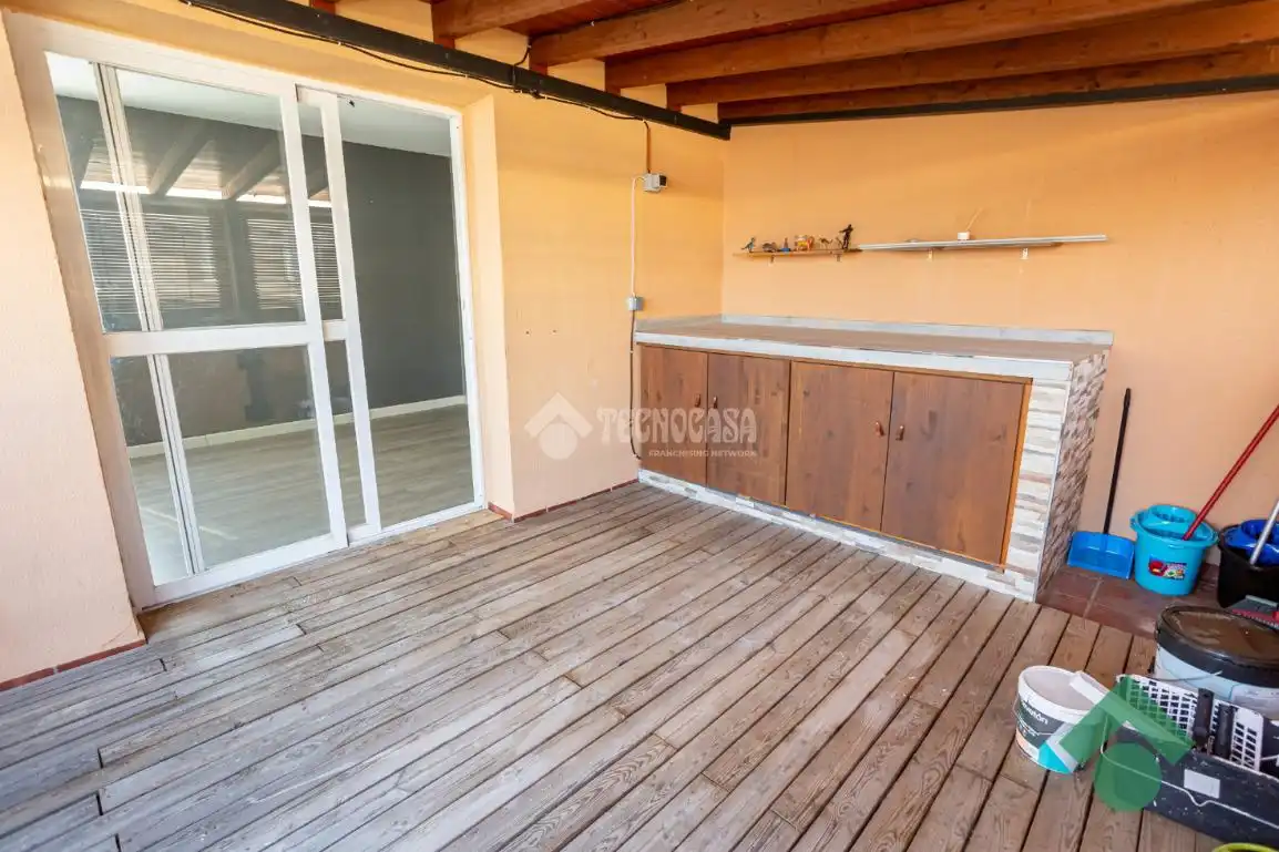Terrace of Attic for sale in Algeciras  with Air Conditioner and Terrace