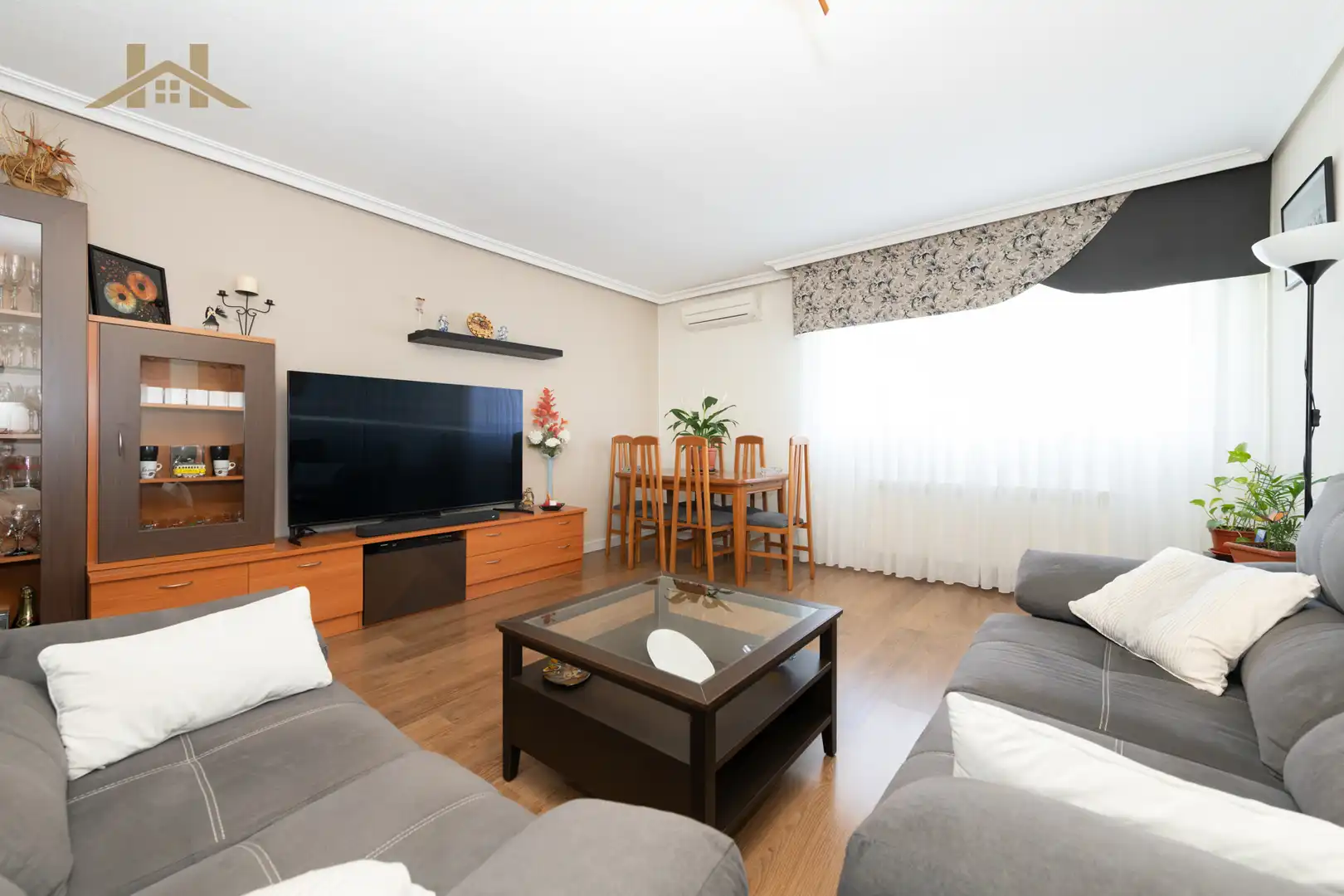 Piso con ascensor en venta en Avenida de Baunatal, imagen 4