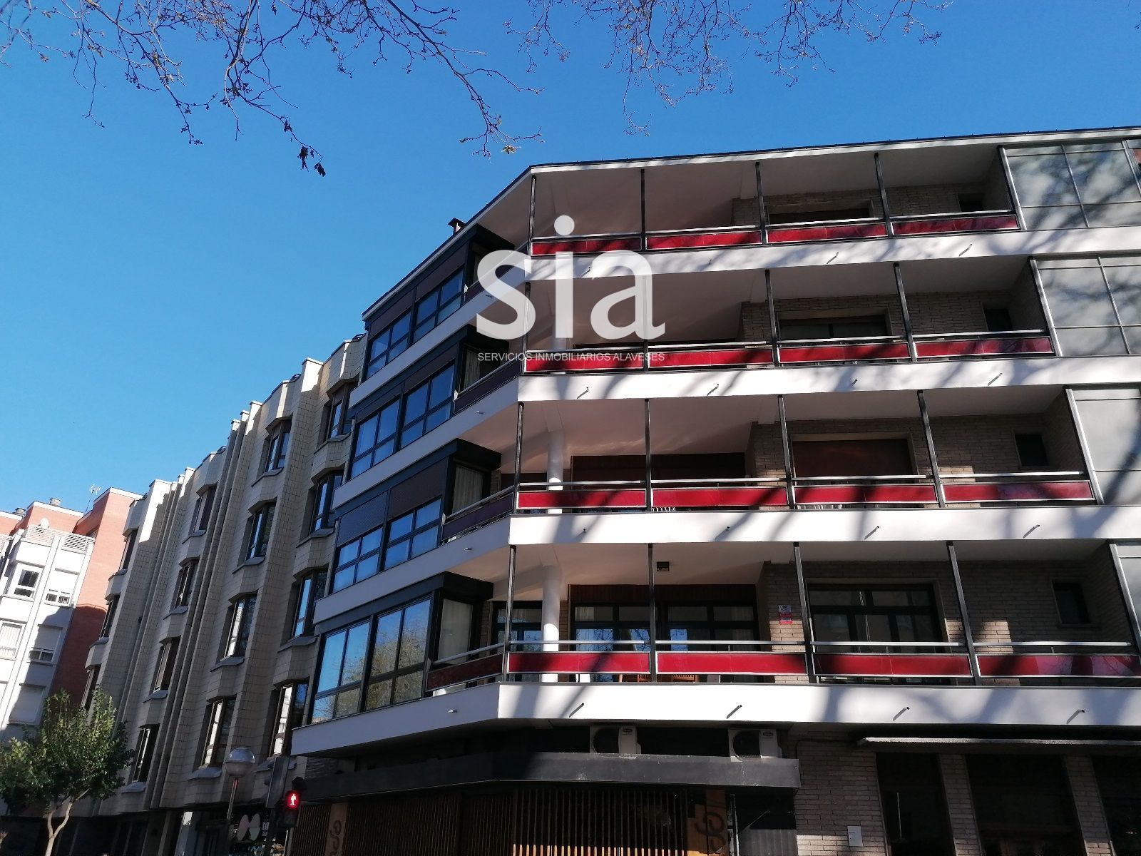 Vista exterior de Piso en venta en Vitoria - Gasteiz con Calefacción, Terraza y Trastero