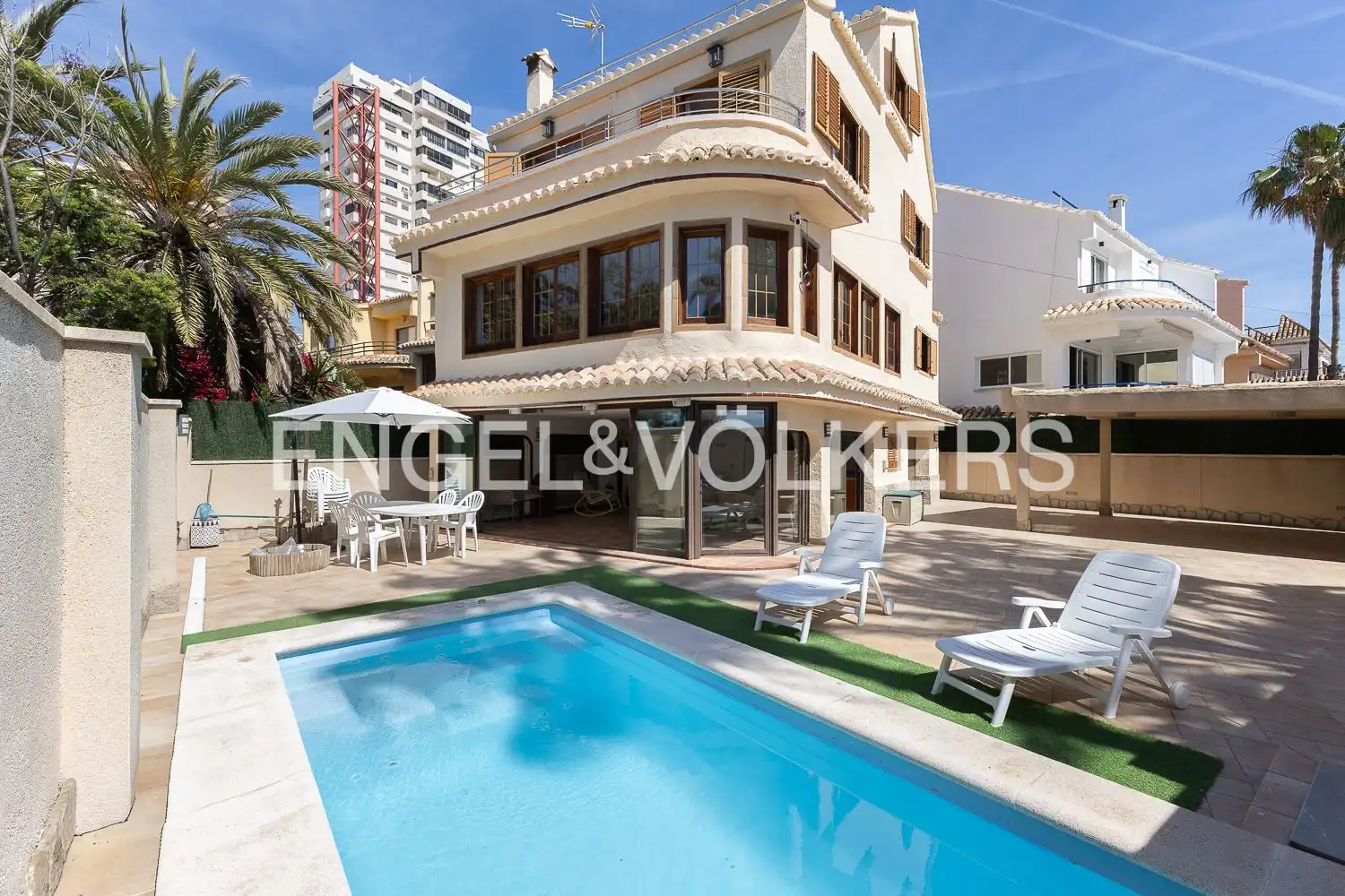 Vista exterior de Casa o chalet de alquiler en La Pobla de Farnals con Aire acondicionado, Calefacción y Jardín privado