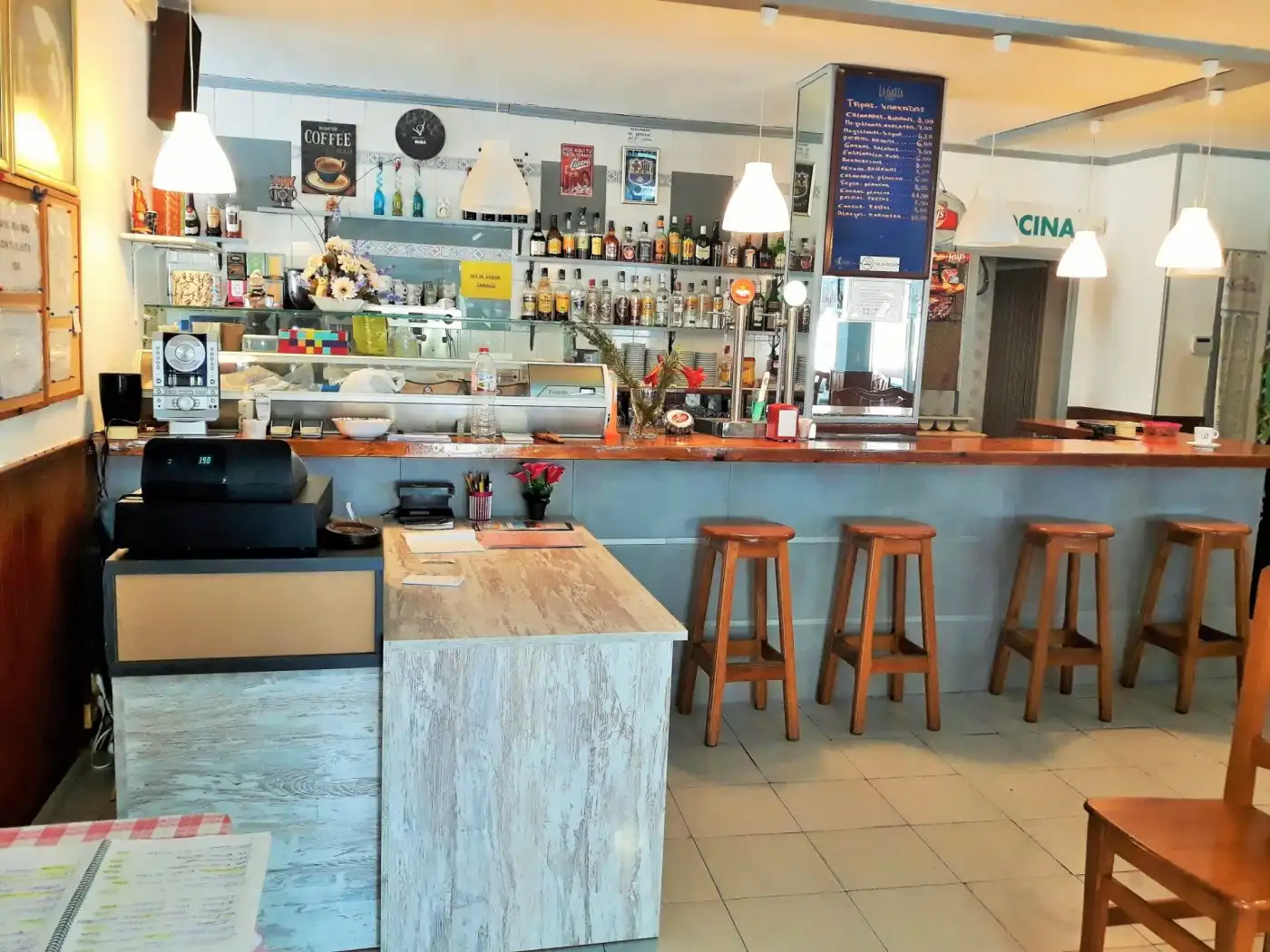 Local en venta en Cunit con Terraza