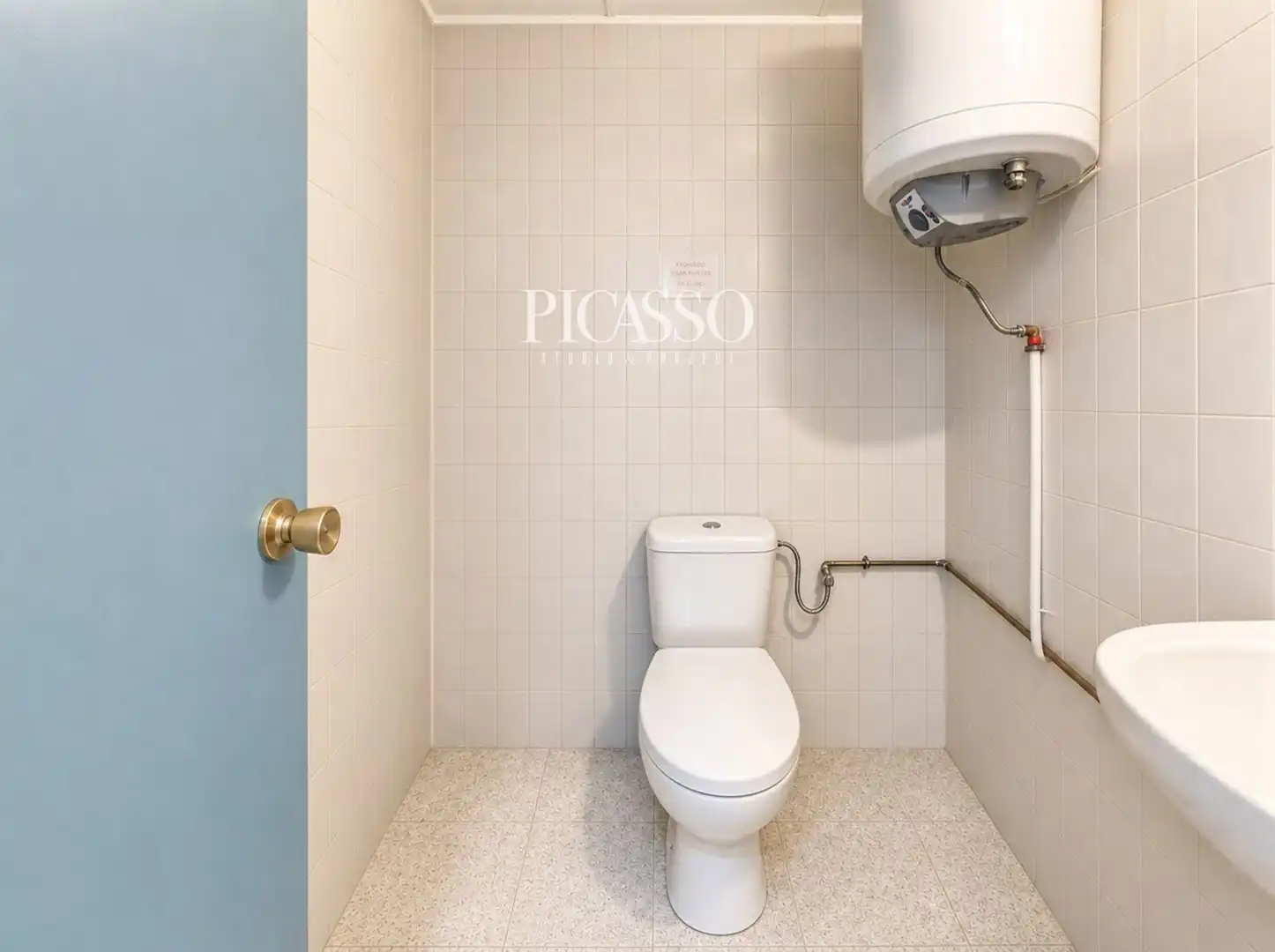 Locale commerciale in cessione a Ruiz Blasser, imagen 11