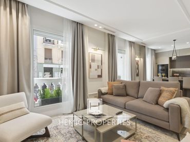 Piso con balcón en venta en Calle Calle Castelló