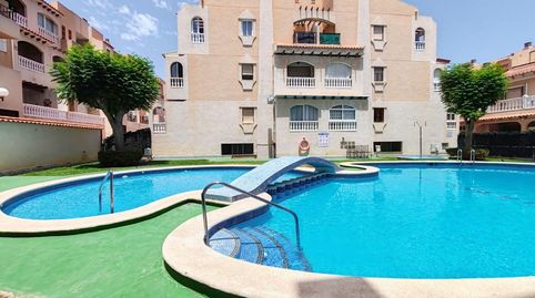 Foto 2 de Apartamento en venta en Maria Gil Vallejos, Avenida Habaneras - Curva de Palangre, Torrevieja