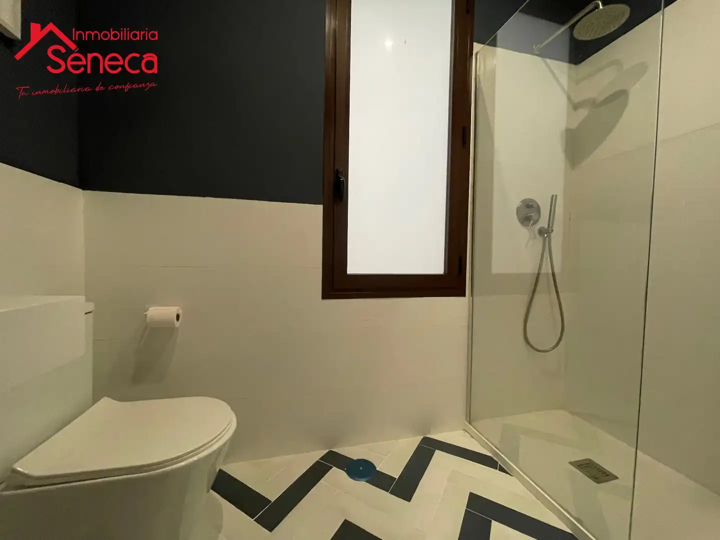 Baño de Piso en venta en Córdoba con Aire acondicionado, Calefacción y Terraza