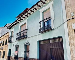 Vista exterior de Casa o xalet en venda en Madridejos amb Terrassa