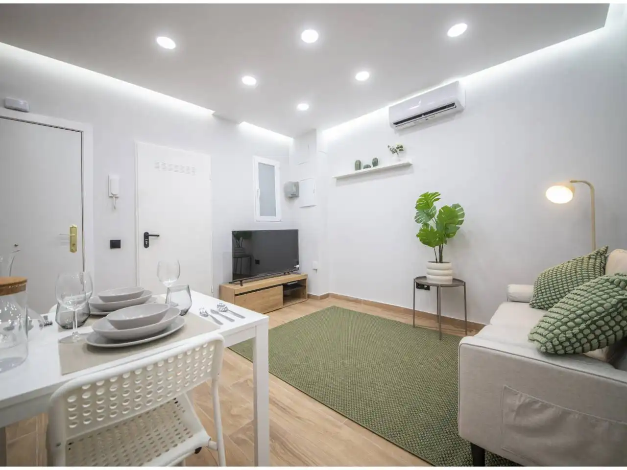 Flat for sale in Calle Travessera de Gracia, 360, El Baix Guinardó, Horta - Guinardó, Barcelona Capital