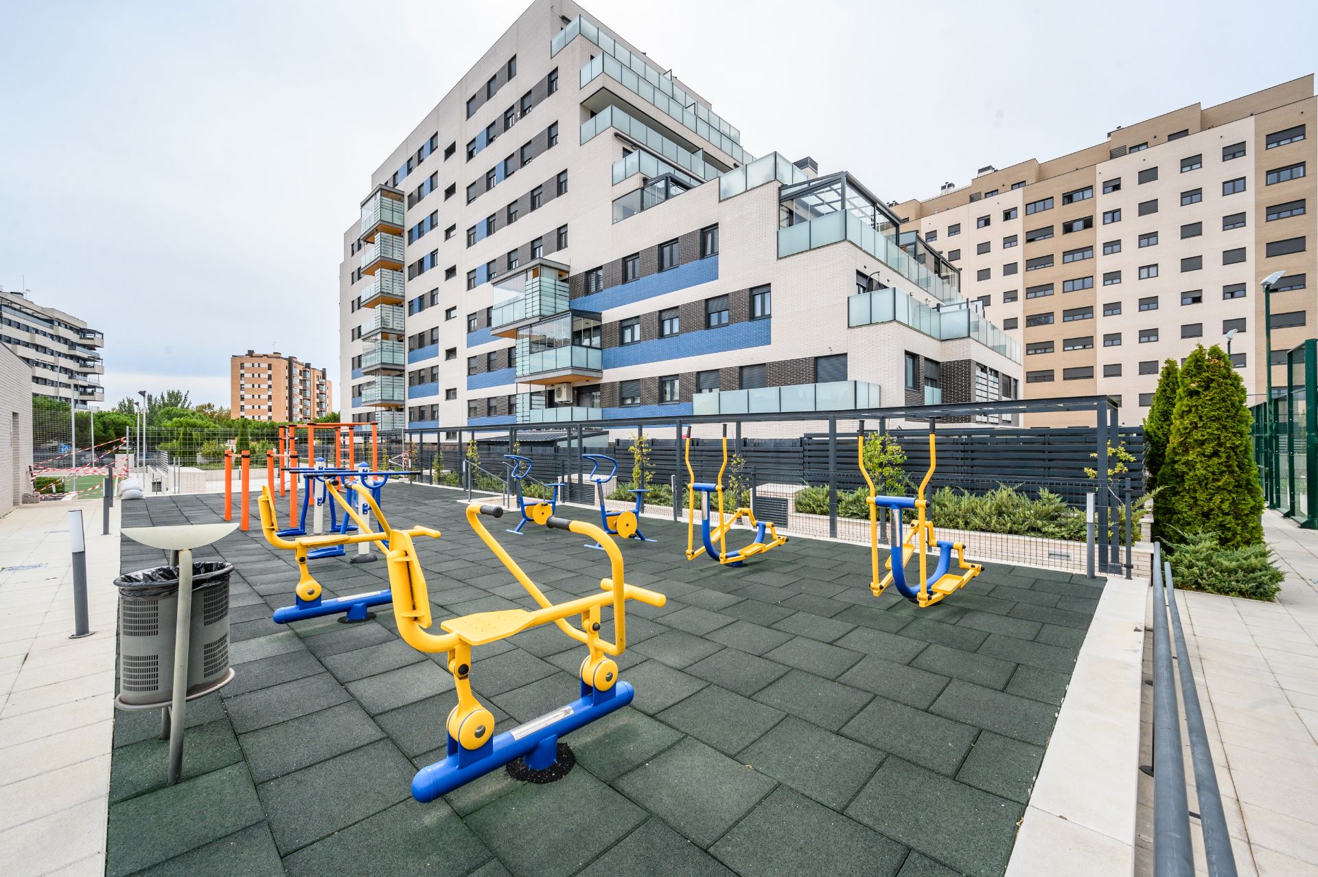 Terrace of Planta baja for sale in Móstoles  with Air Conditioner, Heating and Private garden