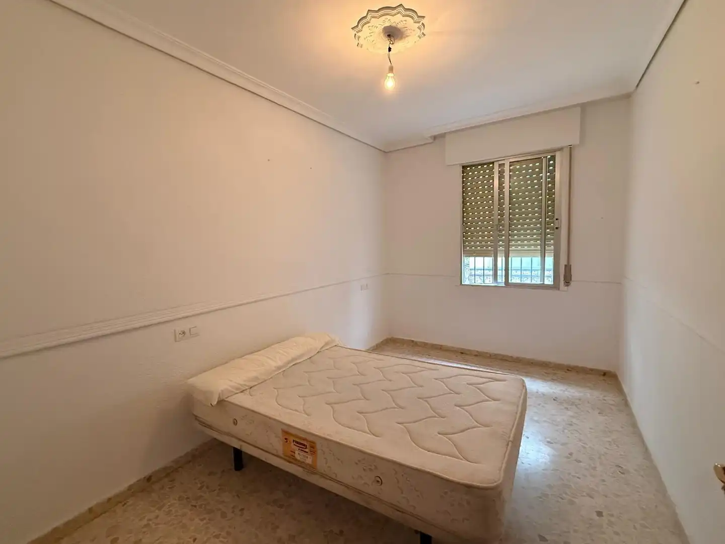 Bedroom of Flat for sale in Montoro