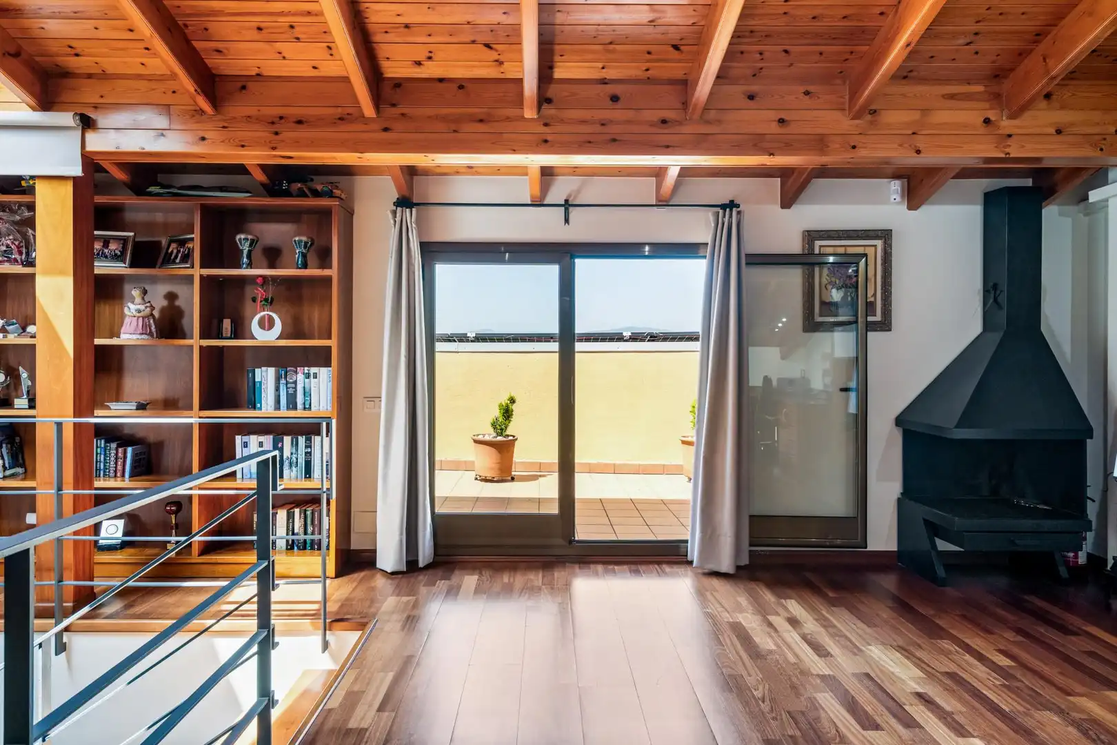 Wohnzimmer von Einfamilien-Reihenhaus zum Verkauf in Granollers mit Heizung, Privatgarten und Terrasse
