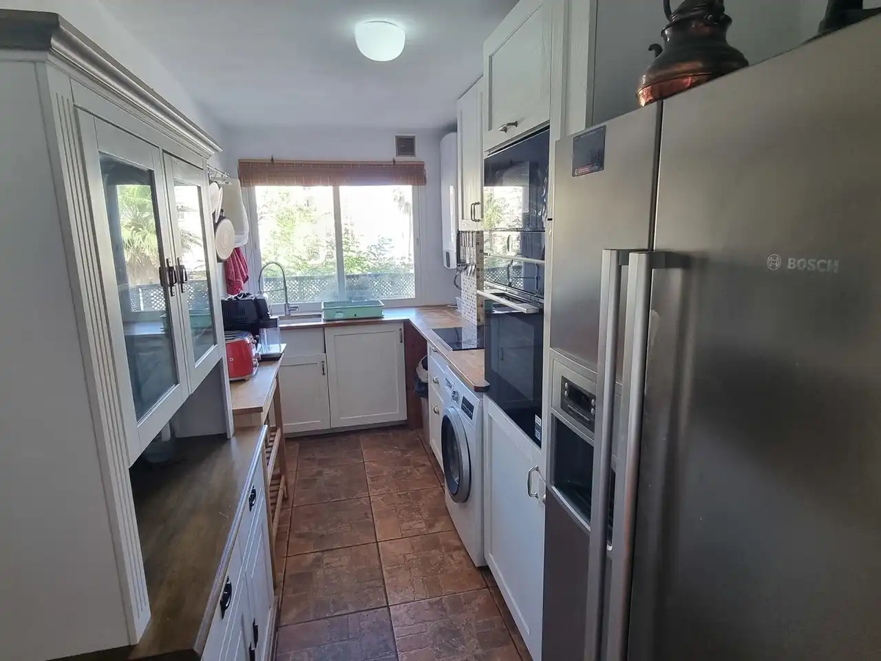 Cuina de Apartament en venda en Manilva amb Terrassa i Piscina