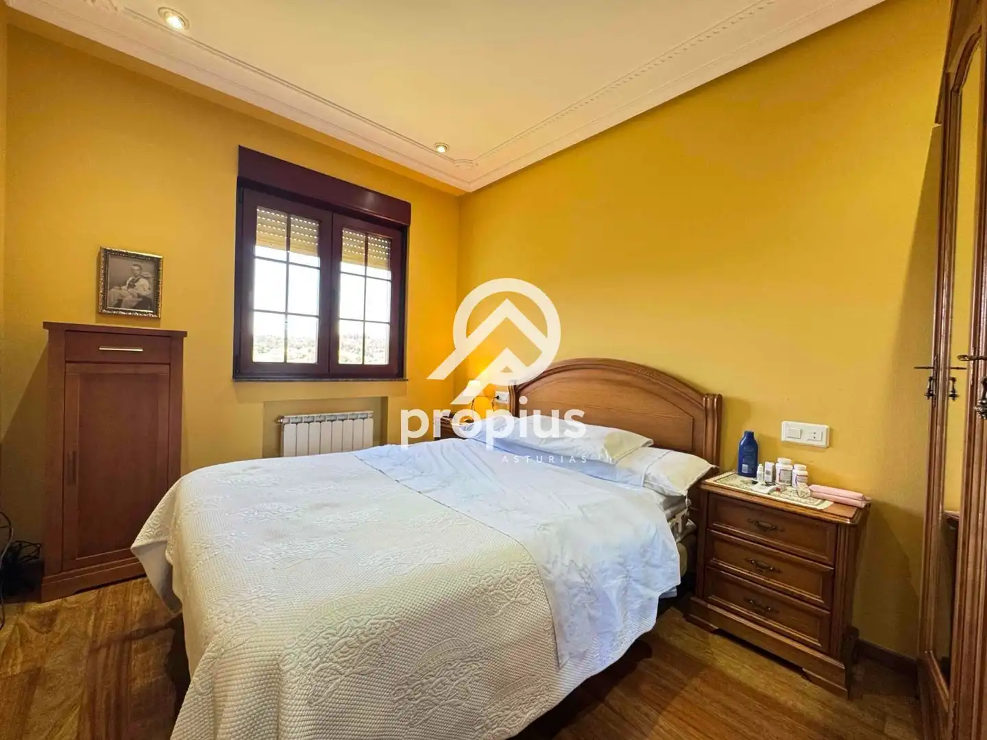 Habitación de Casa o chalet en venta en Avilés con Calefacción, Jardín privado y Parquet