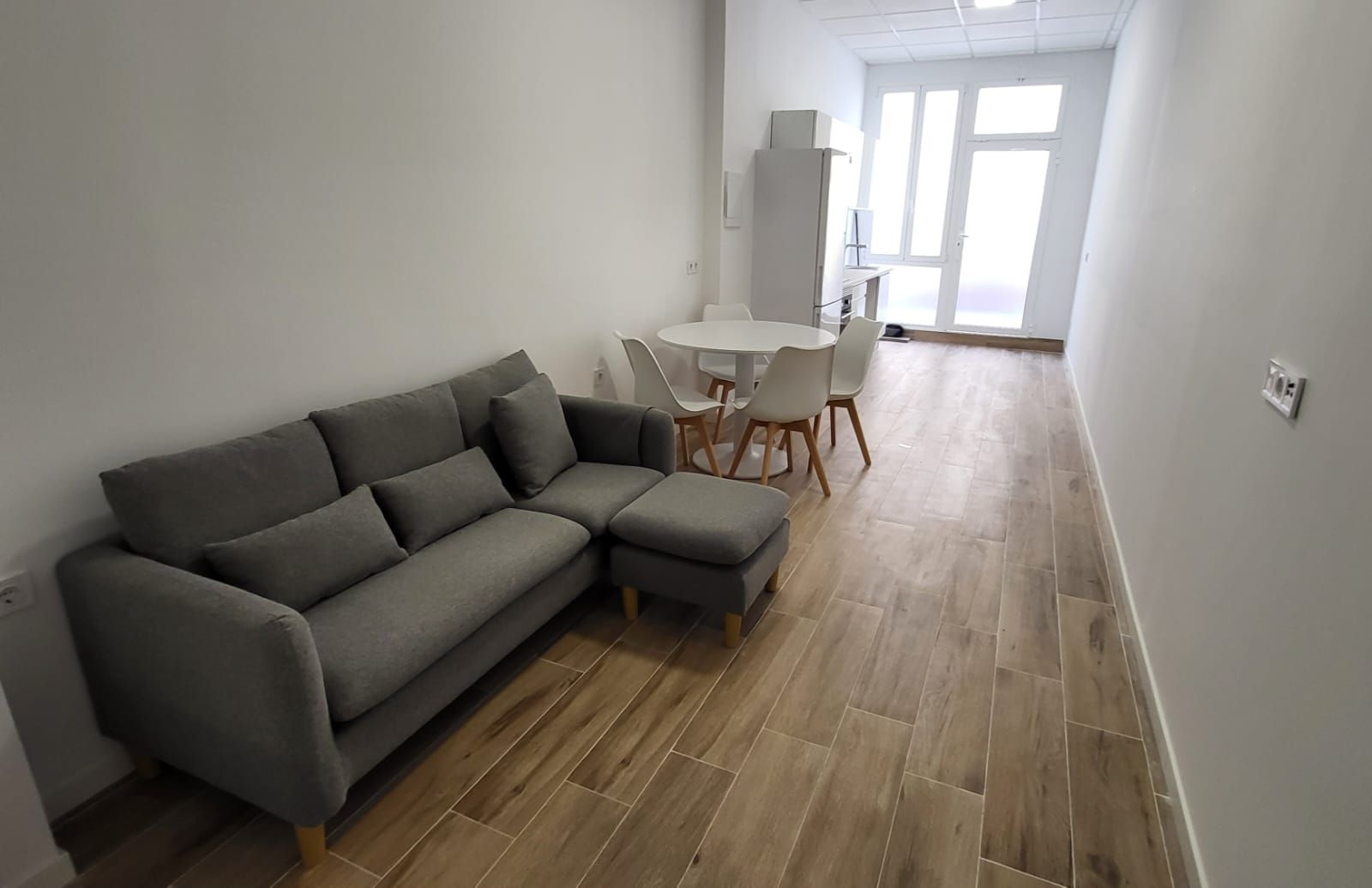 Living room of Planta baja for sale in  Valencia Capital  with Furnished and Oven