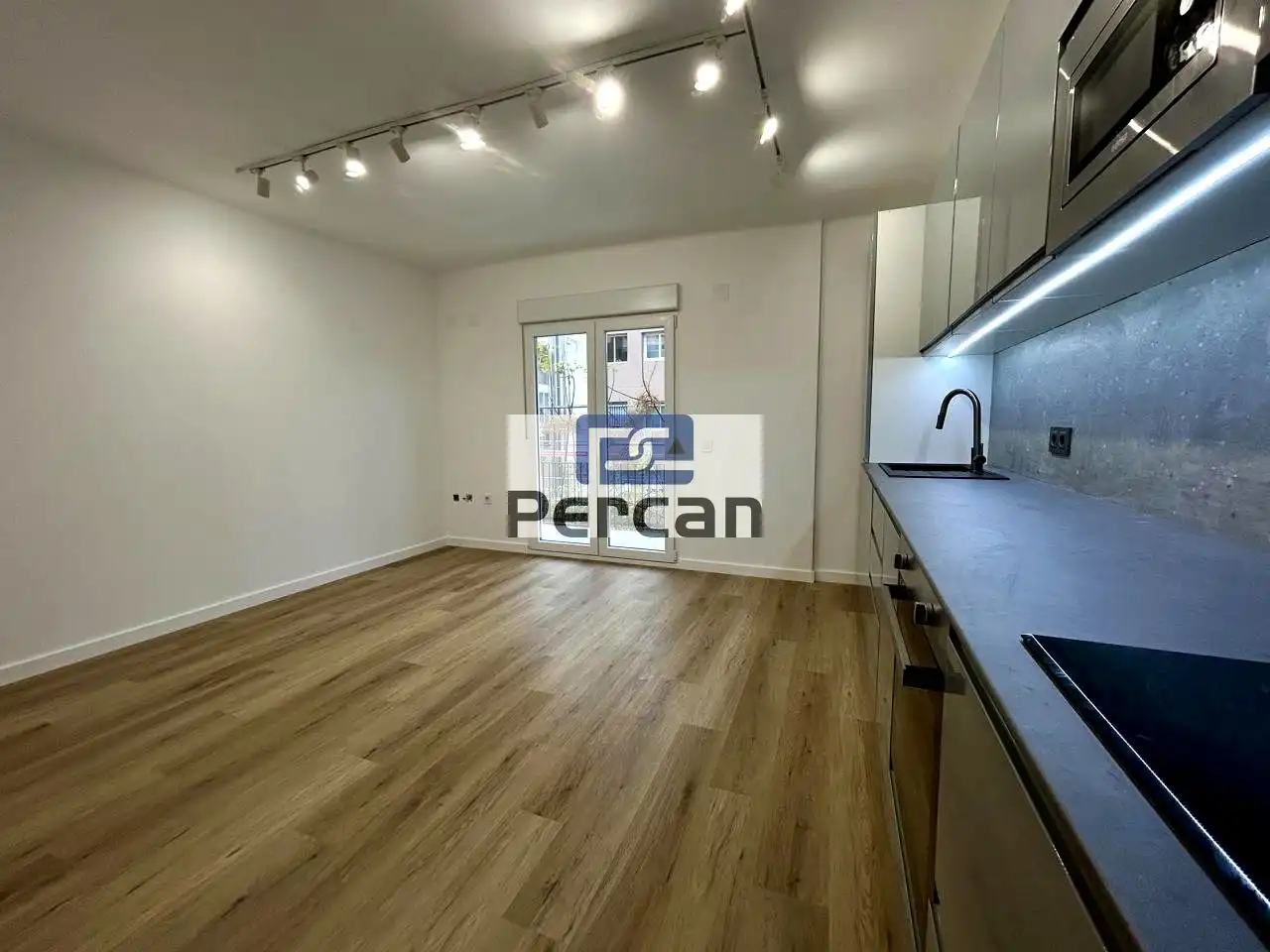 Vista exterior de Piso en venta en Sant Joan d'Alacant con Balcón