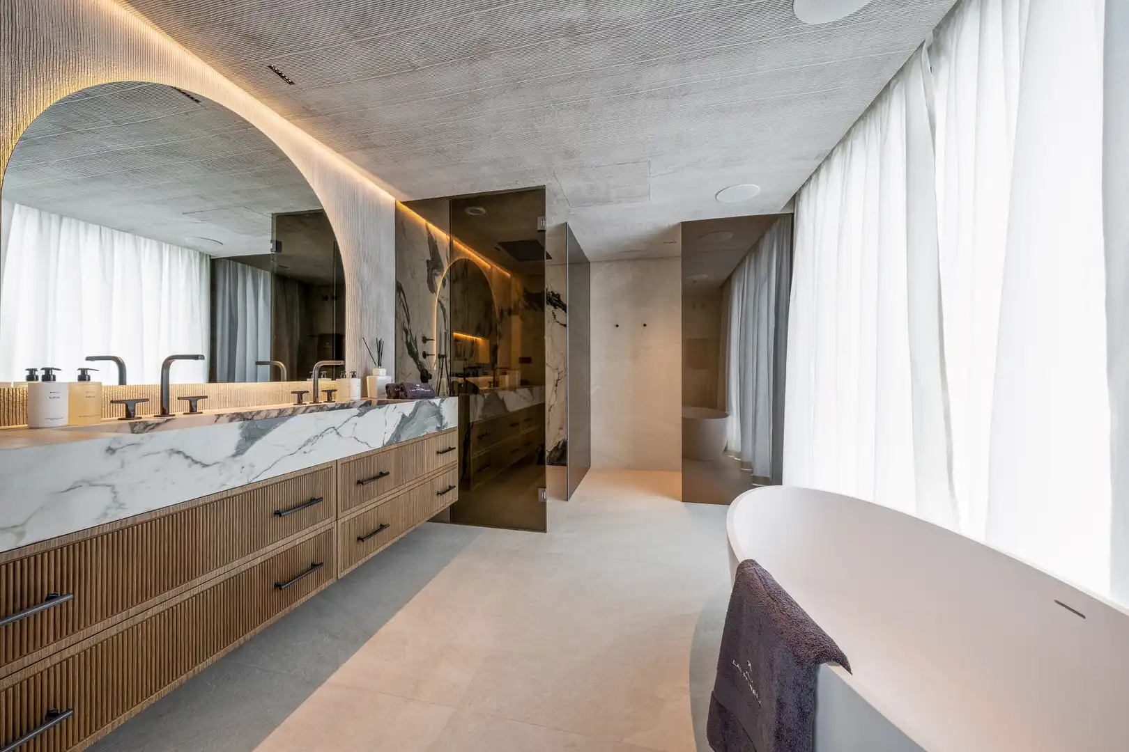 Casa bifamiliare con piscina in vendita a Nueva Andalucía, imagen 19