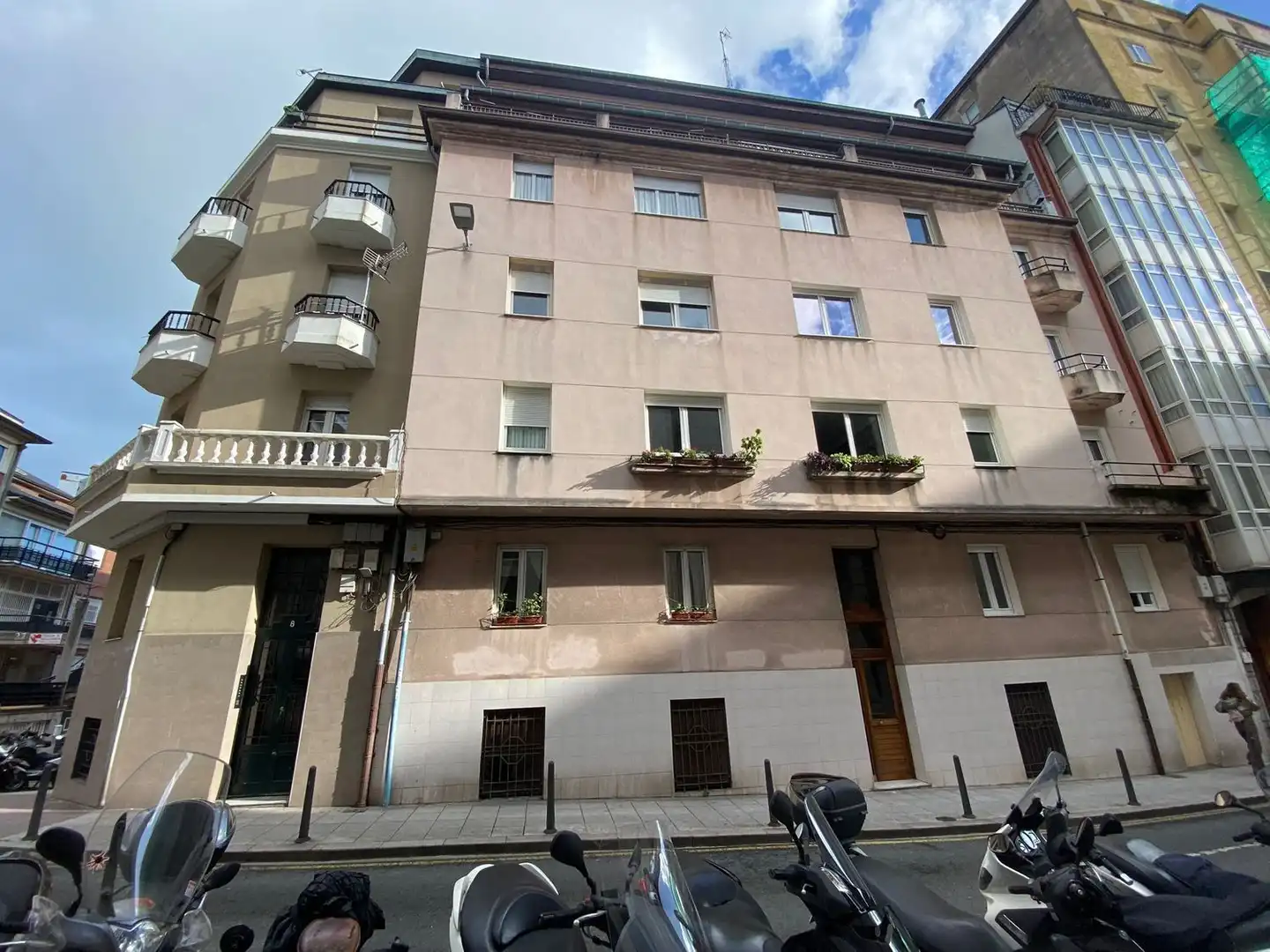Vista exterior de Piso en venta en Santander