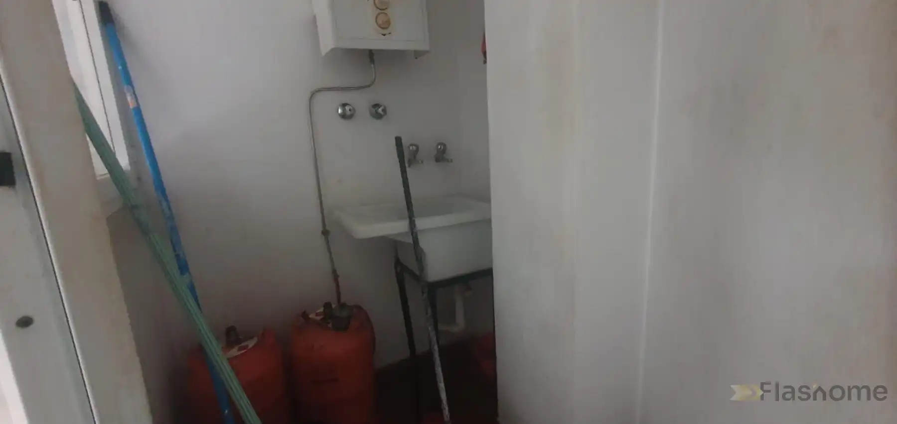 Badezimmer von Wohnung zum Verkauf in Santa Amalia mit Abstellraum und Balkon