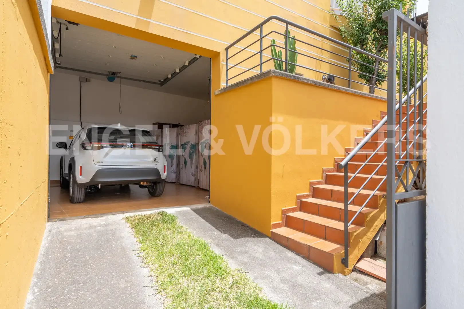 Aparcament de Casa o xalet en venda en Santa Brígida amb Calefacció, Jardí privat i Moblat