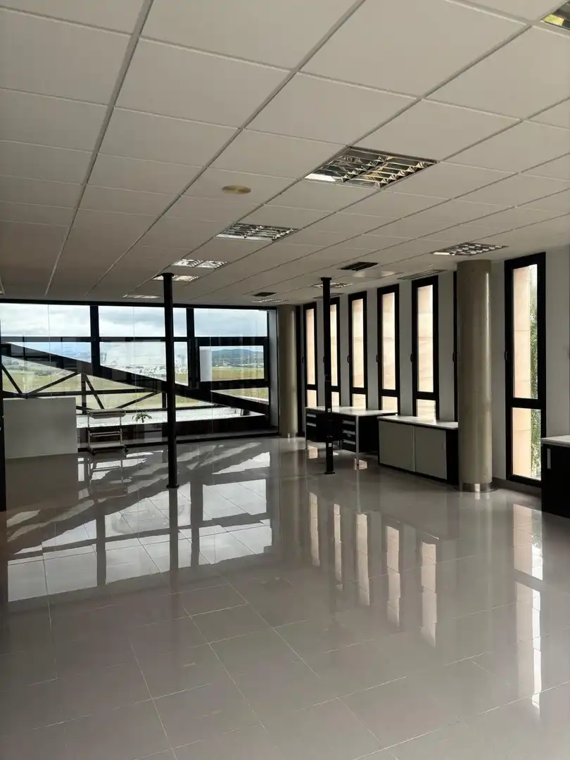 Büro zum Verkauf in Vitoria - Gasteiz mit Heizung