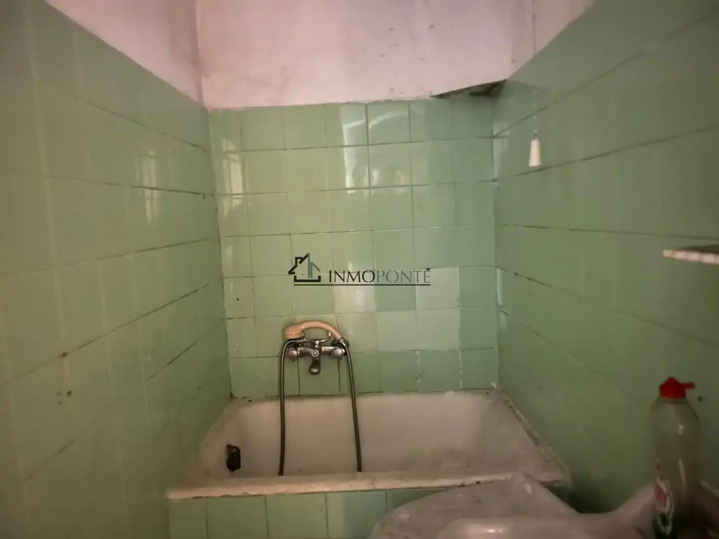 Bany de Casa o xalet en venda en Pontevedra Capital 