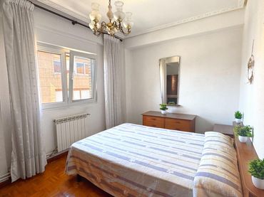 Appartement avec ascenseur à vendre à Calle CANALEJAS 34