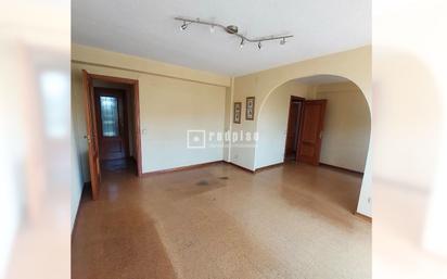 Flat for sale in Camino de Los Vinateros, Marroquina