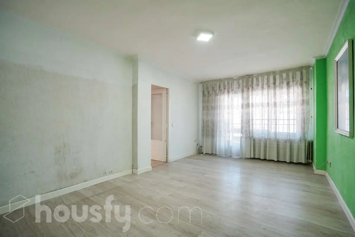 Dormitori de Pis en venda en Móstoles amb Calefacció i Terrassa