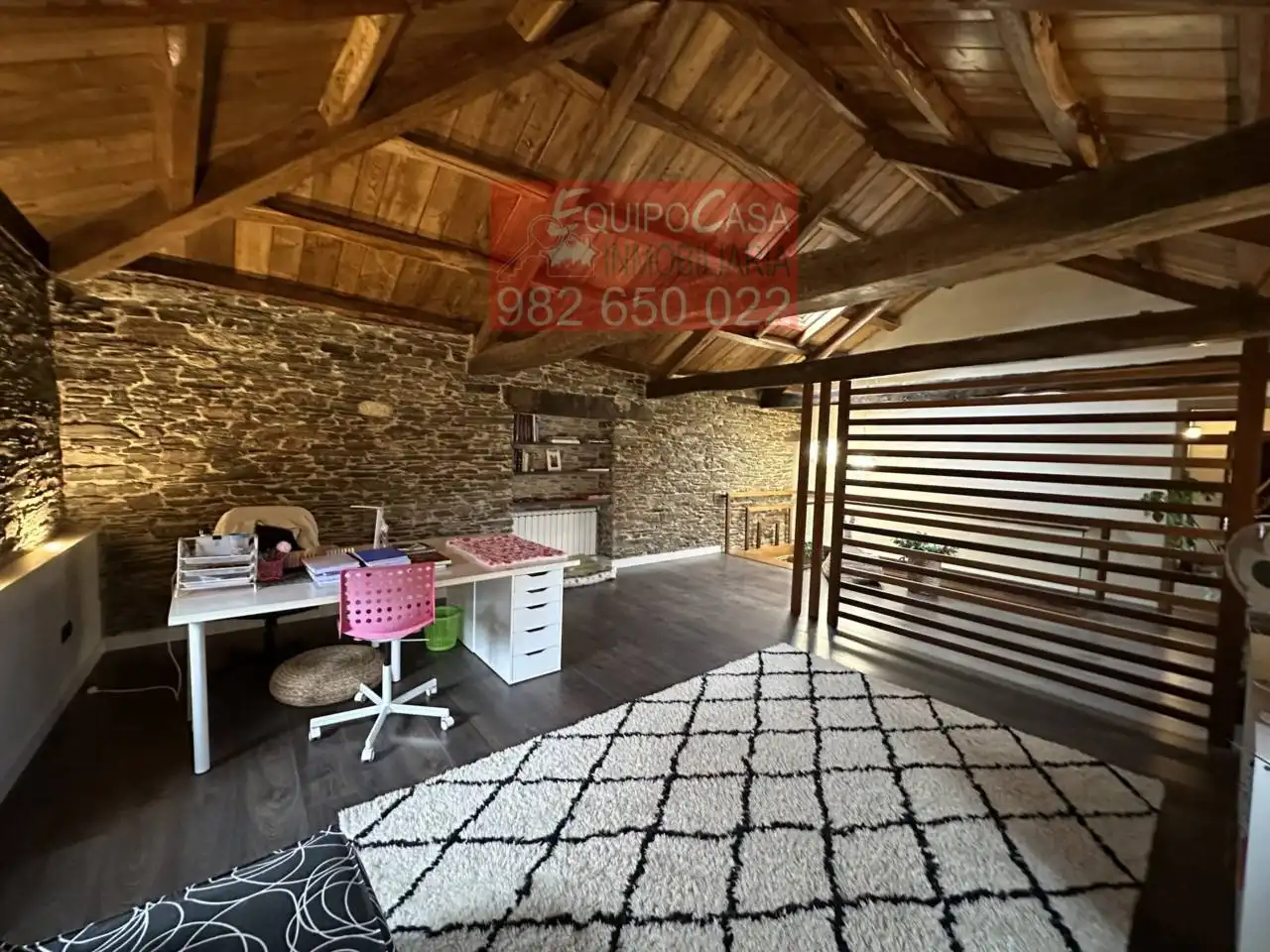 Casa o xalet en venda en Castro de Rei amb Calefacció, Jardí privat i Parquet
