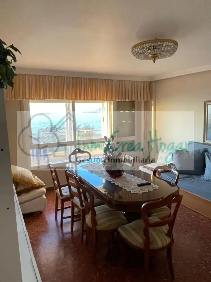 Comedor de Piso de alquiler en Baiona con Terraza y Amueblado