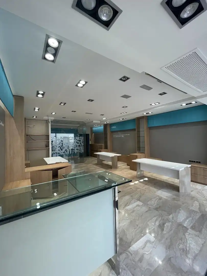 Business premises to rent in Carrer Sant Joan, imagen 3