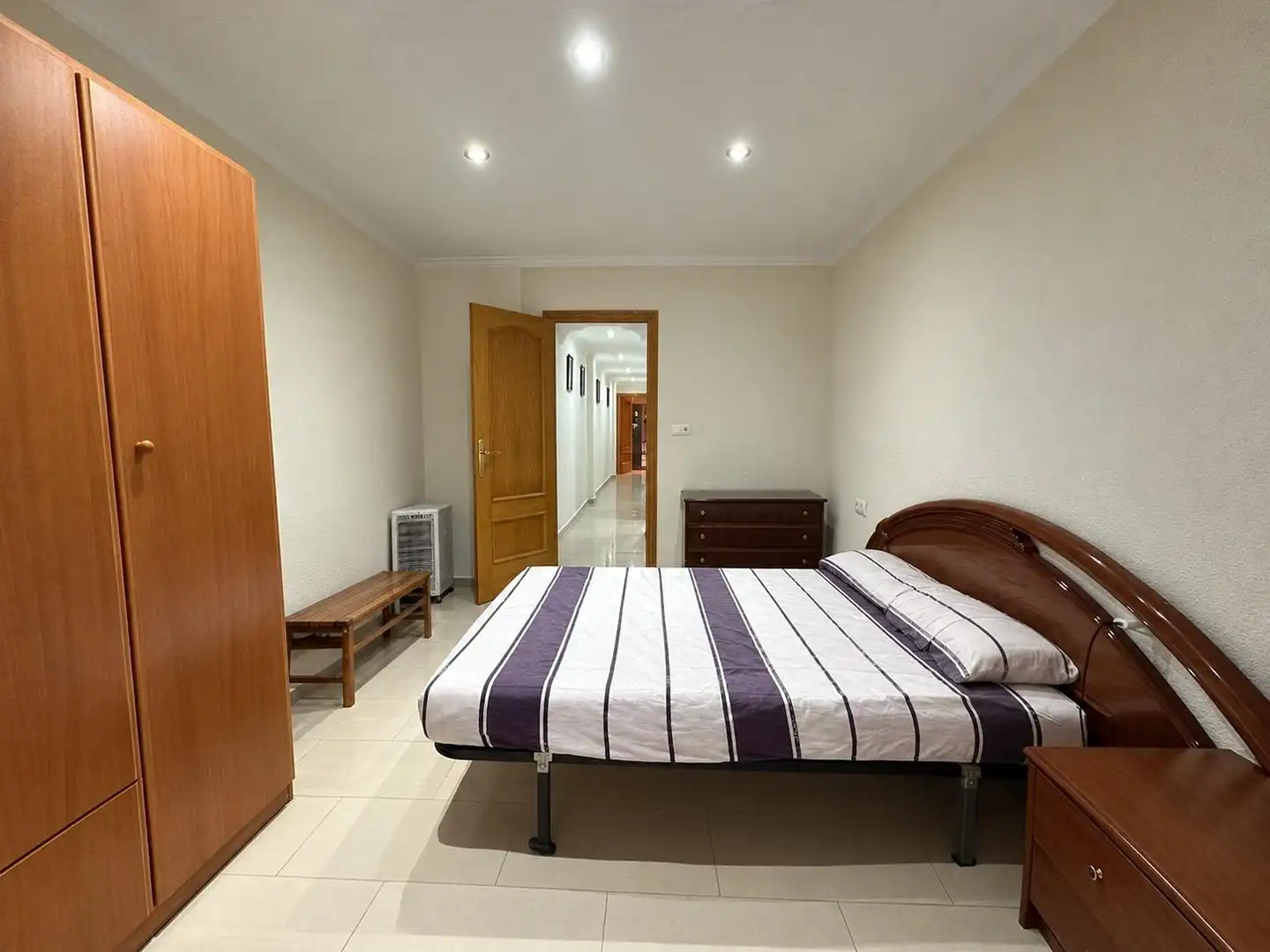 Bedroom of Flat for sale in Carlet, Valencia