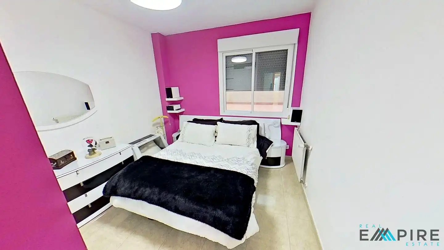 Schlafzimmer von Erdgeschoss zum Verkauf in Parla mit Heizung, Terrasse und Abstellraum