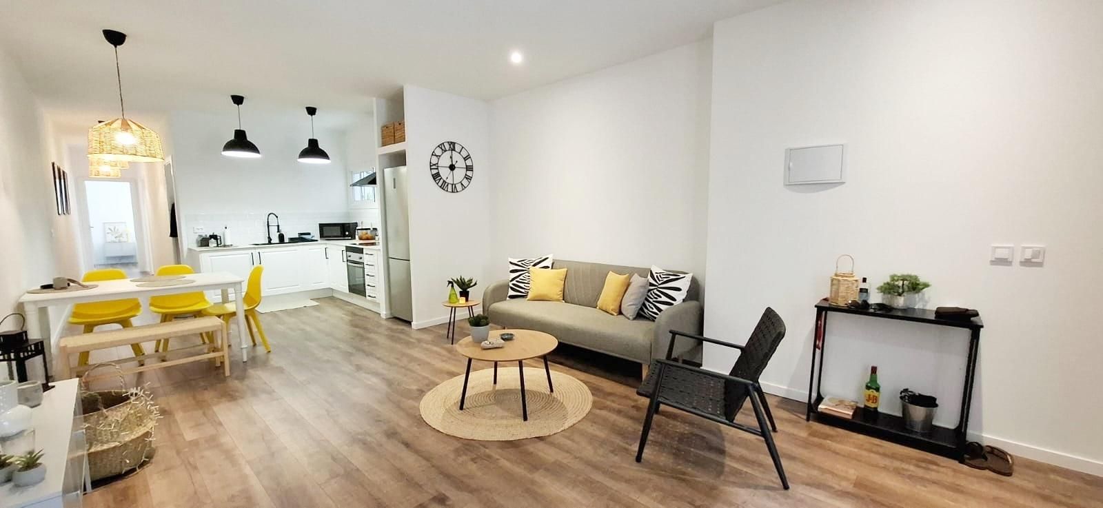 Sala d'estar de Planta baixa en venda en Castellón de la Plana / Castelló de la Plana amb Terrassa