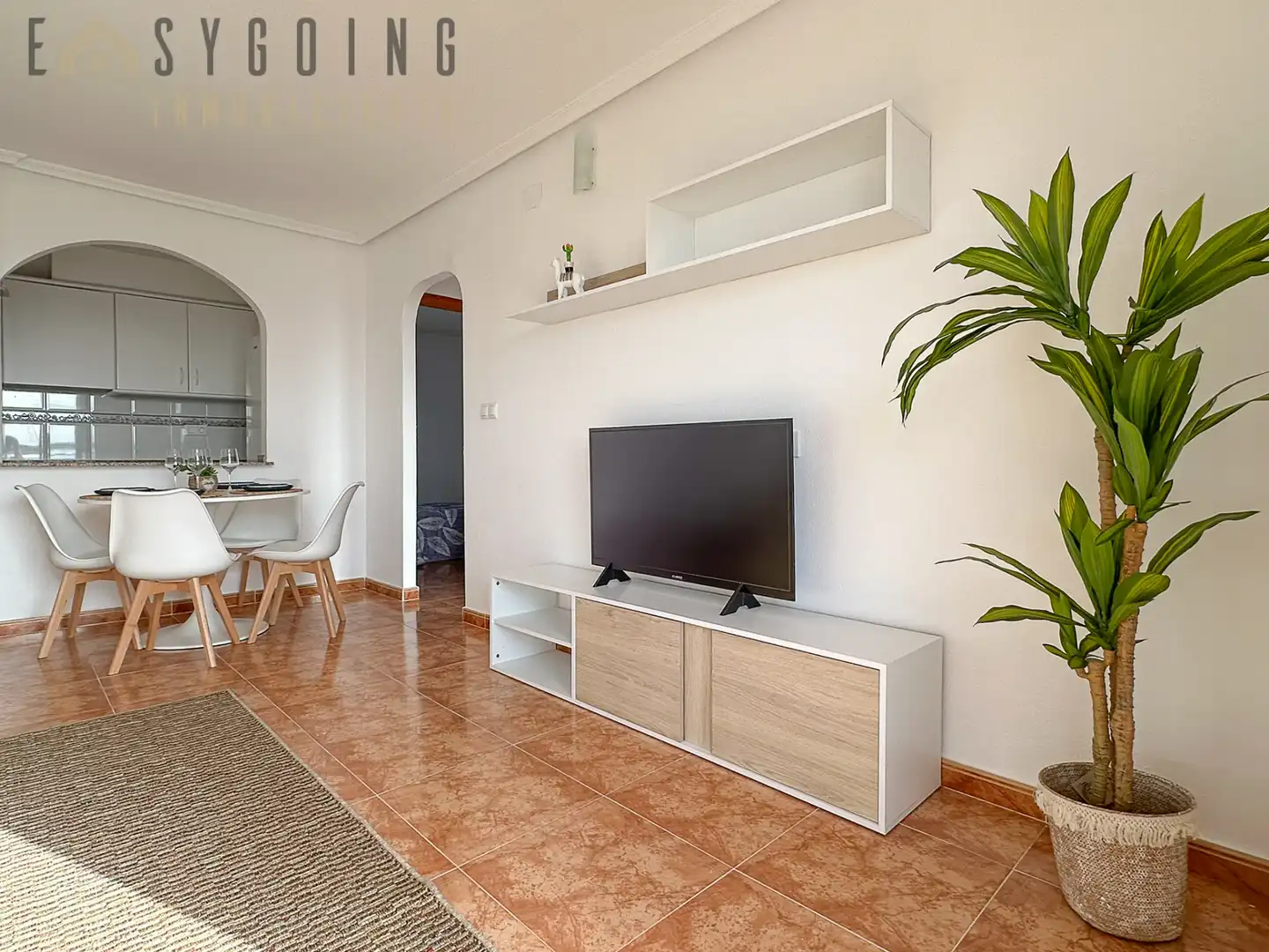 Sala de estar de Apartamento en venta en Torrevieja con Terraza y Piscina comunitaria