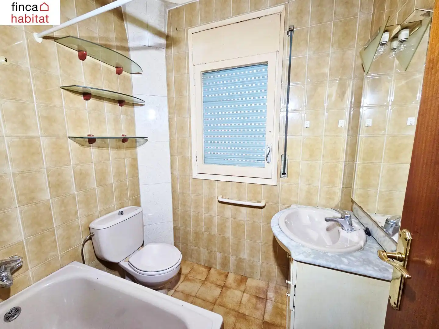 Baño de Piso en venta en Portbou