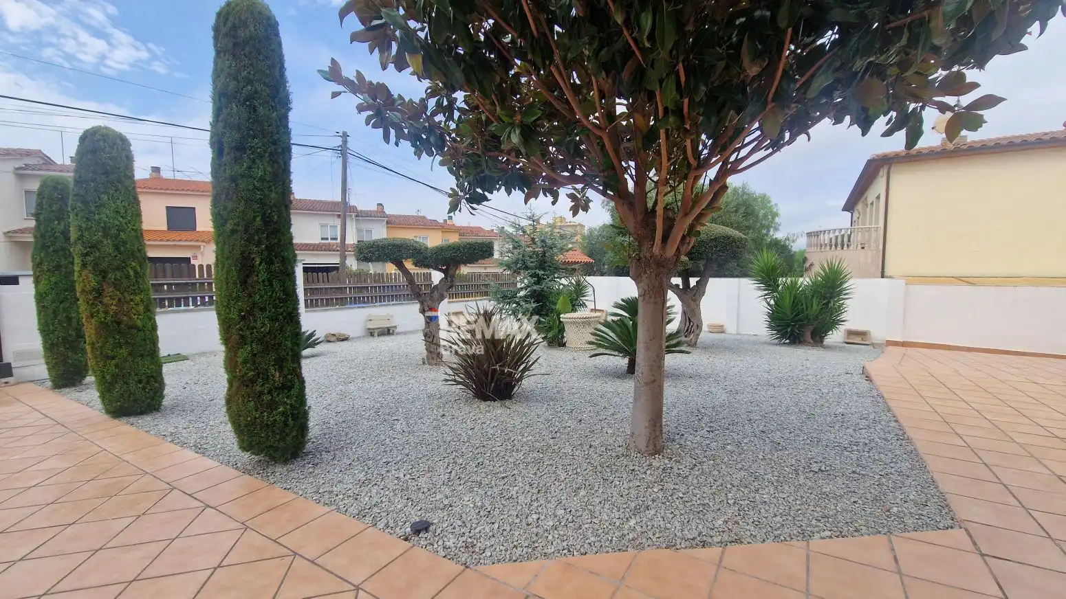 Garden of Houses for sale in Roses  with Air Conditioner, Private garden and Parquet flooring
