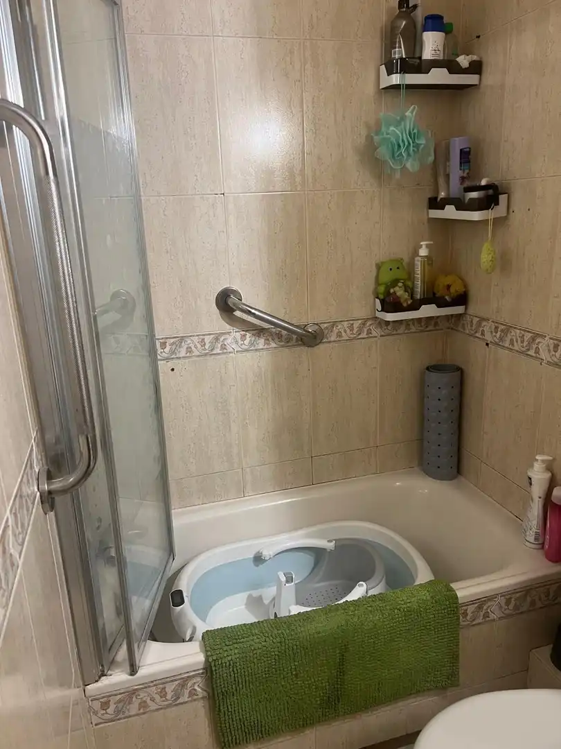 Baño de Piso en venta en Getafe con Aire acondicionado y Calefacción