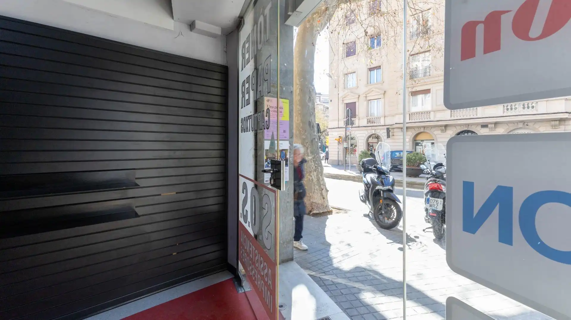 Außenansicht von Geschaftsraum zum Verkauf in Barcelona