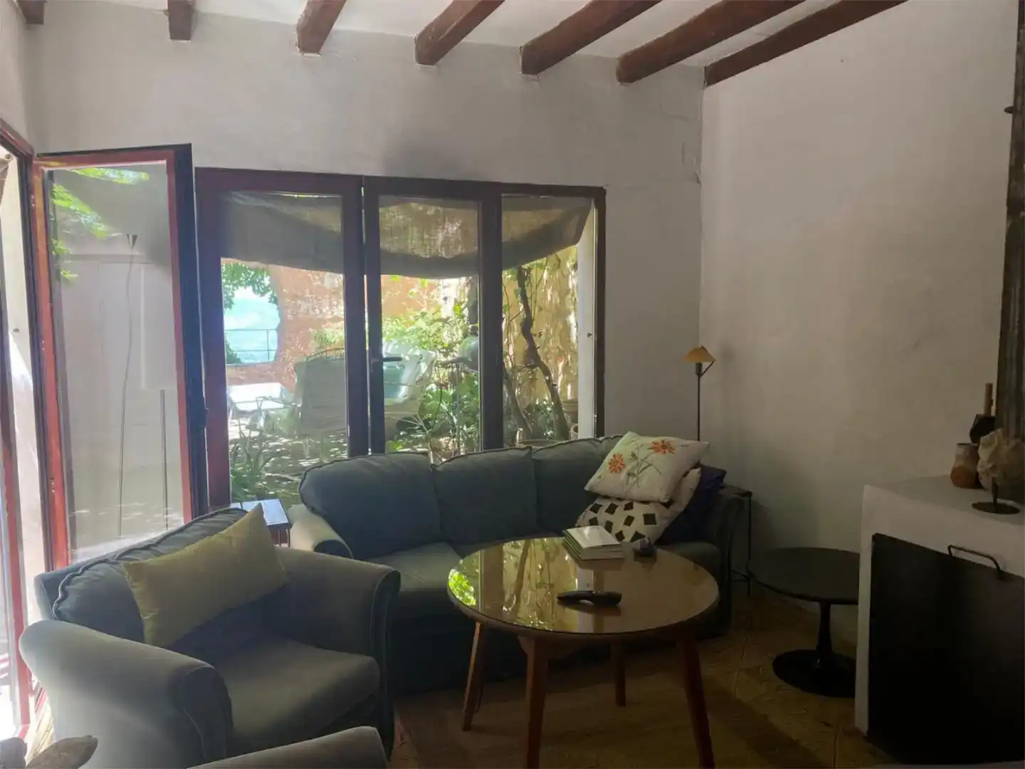 Sala d'estar de Casa adosada en venda en Segura de la Sierra, Jaén