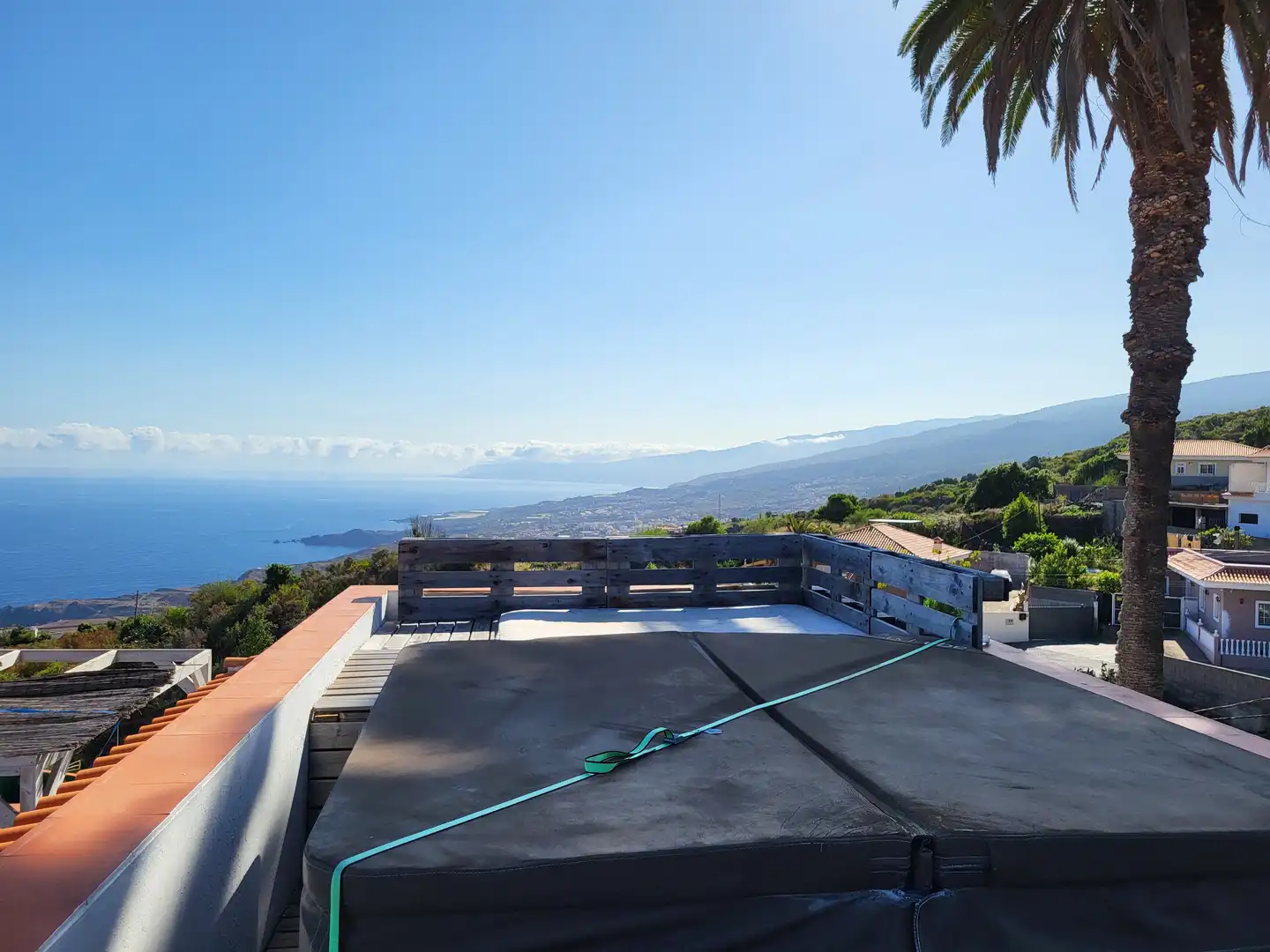 Vista exterior de Casa o chalet en venta en Garachico con Terraza, Trastero y Amueblado