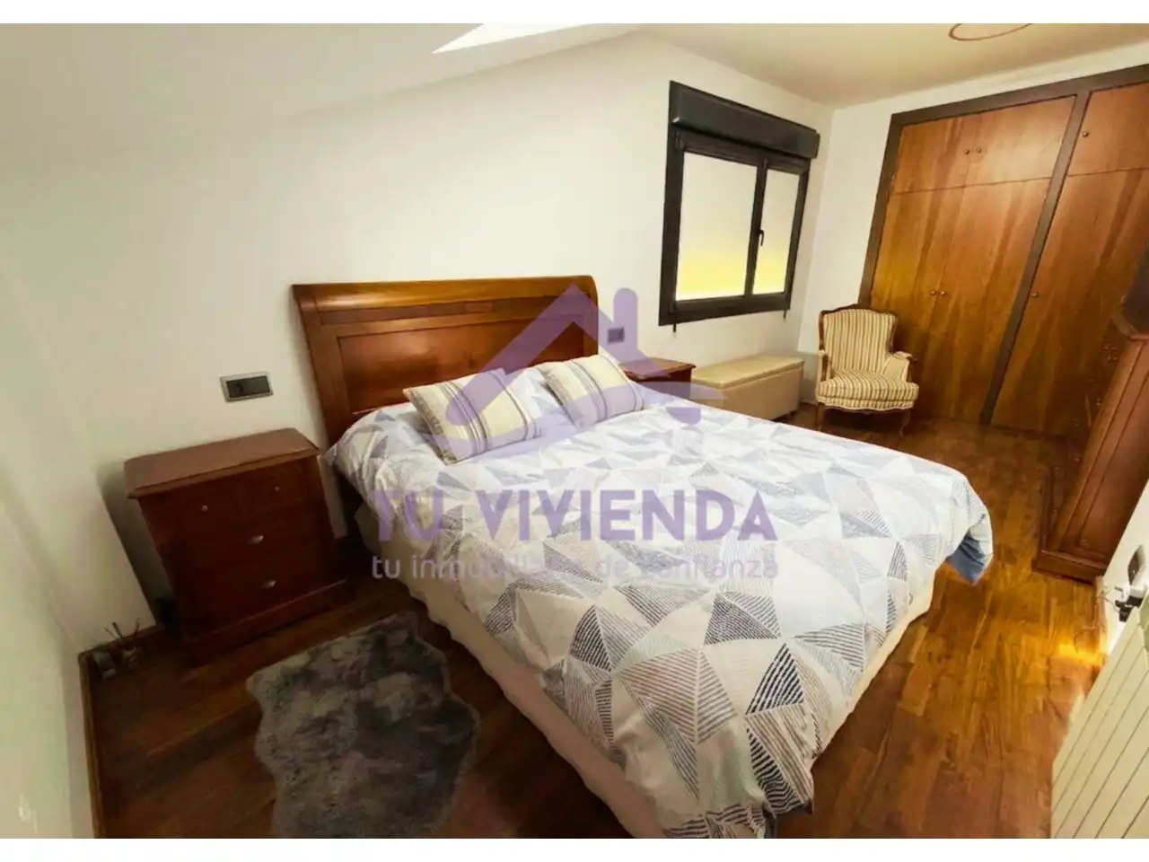 Bedroom of Flat for sale in Valladolid  with Air Conditioner, Heating and Parquet flooring